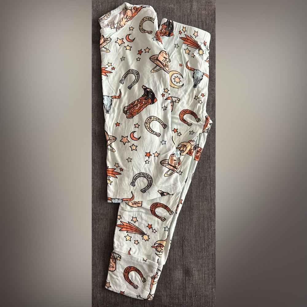 Posh Peanut LS/Pant PJs